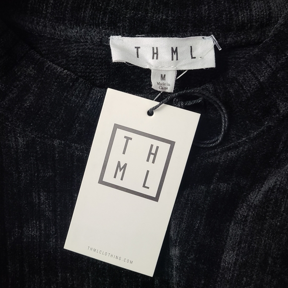 THML Black Textured Sleeveless Top NWT - Picture 4 of 4